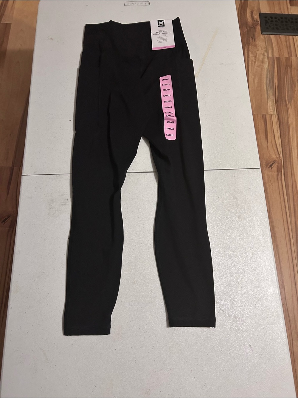 Women’s Black Active Leggings - member mark